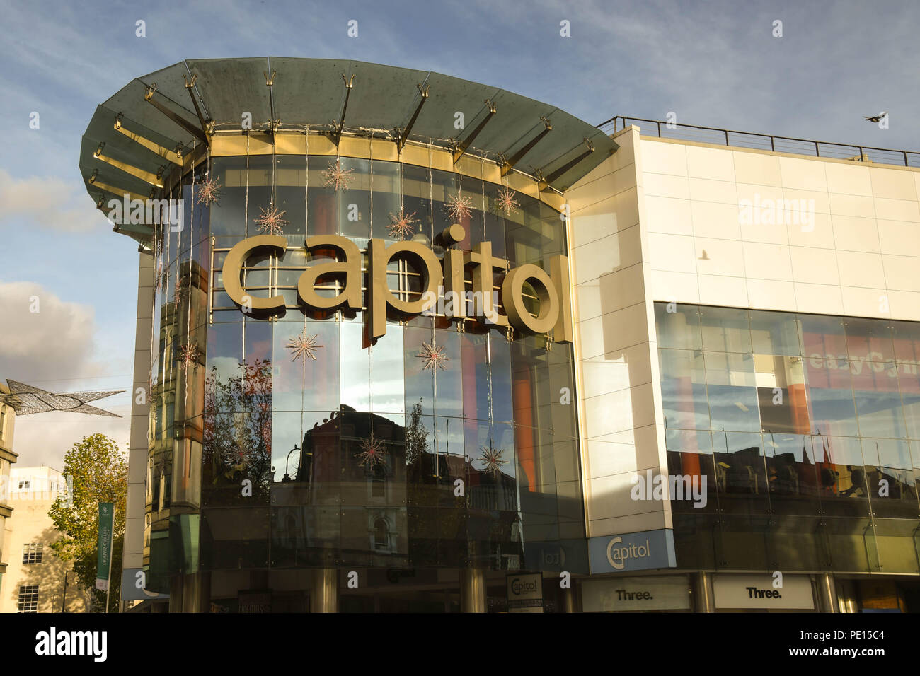 Landschaft Blick auf den Capitol Einkaufszentrum in der Queen Street in der Innenstadt von Cardiff Stockfoto