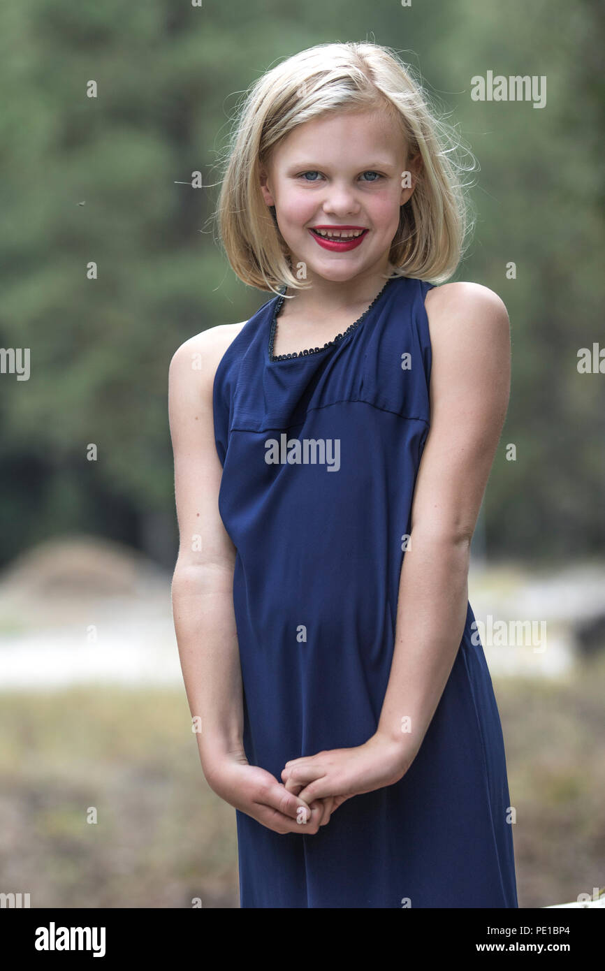 Weiblicher stil -Fotos und -Bildmaterial in hoher Auflösung – Alamy