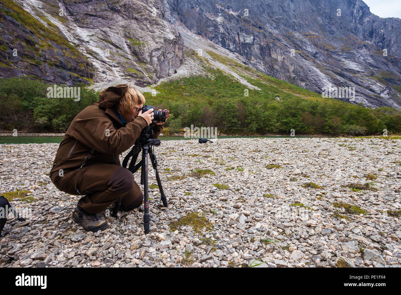 Outdoor Fotograf Aufnahmen im Tal Romsdalen, Møre og Romsdal, Norwegen. Stockfoto