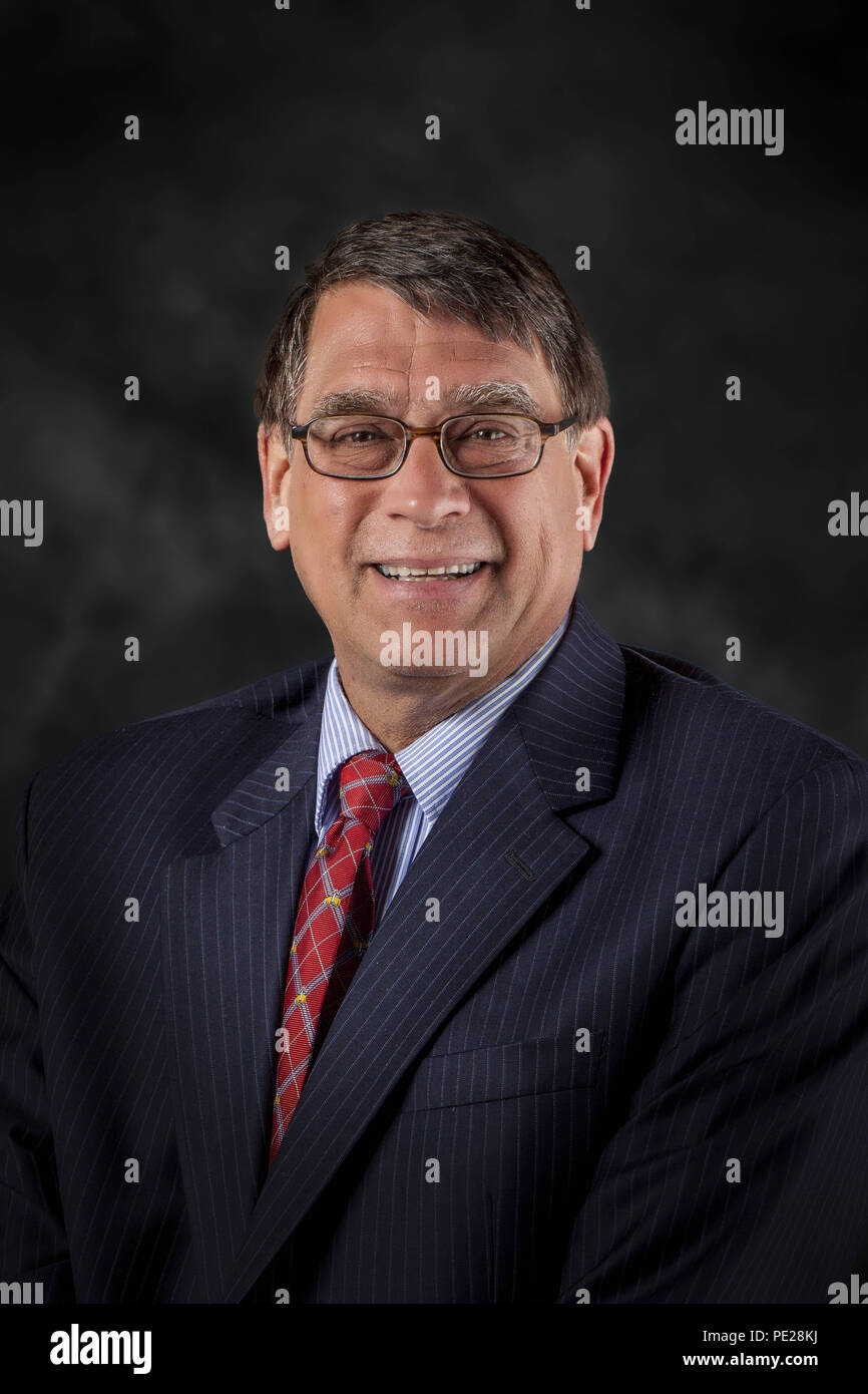 Columbus, Ohio, USA. 24 Apr, 2013. Offizielles Portrait von Ohio State Senator Bill Seitz, Bezirk 8, 130. Vollversammlung der Ohio Senat April 24, 2013 fotografiert am Ohio Statehouse. Credit: James D. finden/ZUMA Draht/Alamy leben Nachrichten Stockfoto