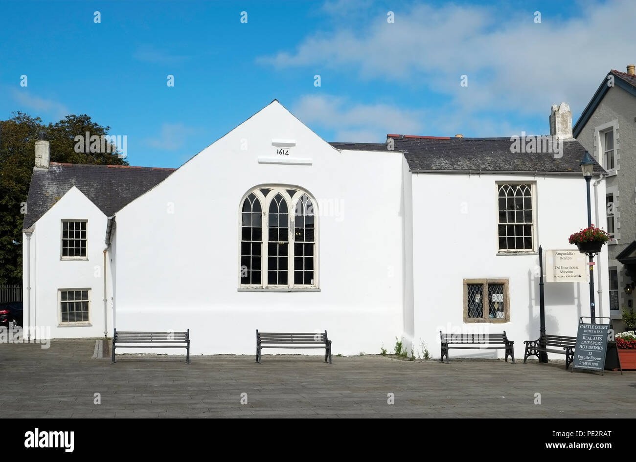 Anglesey Gerichtsgebäude und Museum Beaumaris 1613 AD Mona ISLE OF ANGLESEY Wales Vereinigtes Königreich Europa Stockfoto