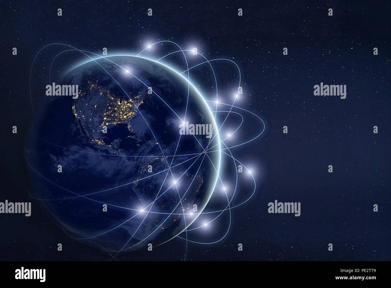 Datenaustausch und Kommunikation Technologie Konzept, Global Business Network über die Erde, Welt Web Verbindungen über Satellit, planet Bild eingerichtete b Stockfoto