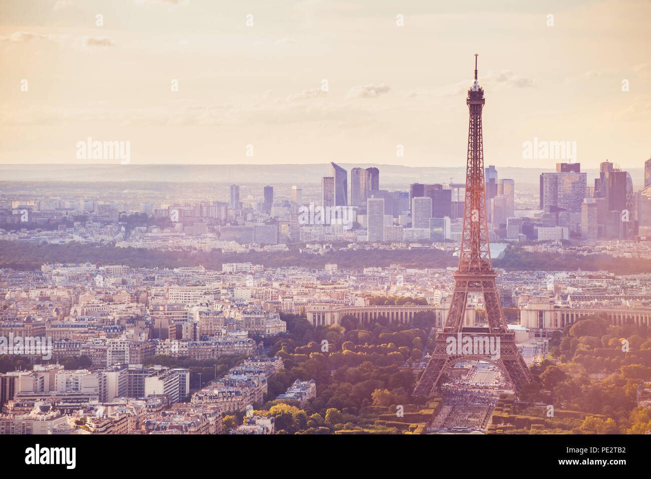 Paris Eiffel Tower schönen Panoramablick, Reisen nach Europa, Tourismus in Frankreich, Sommer sonnig Stadtbild Stockfoto