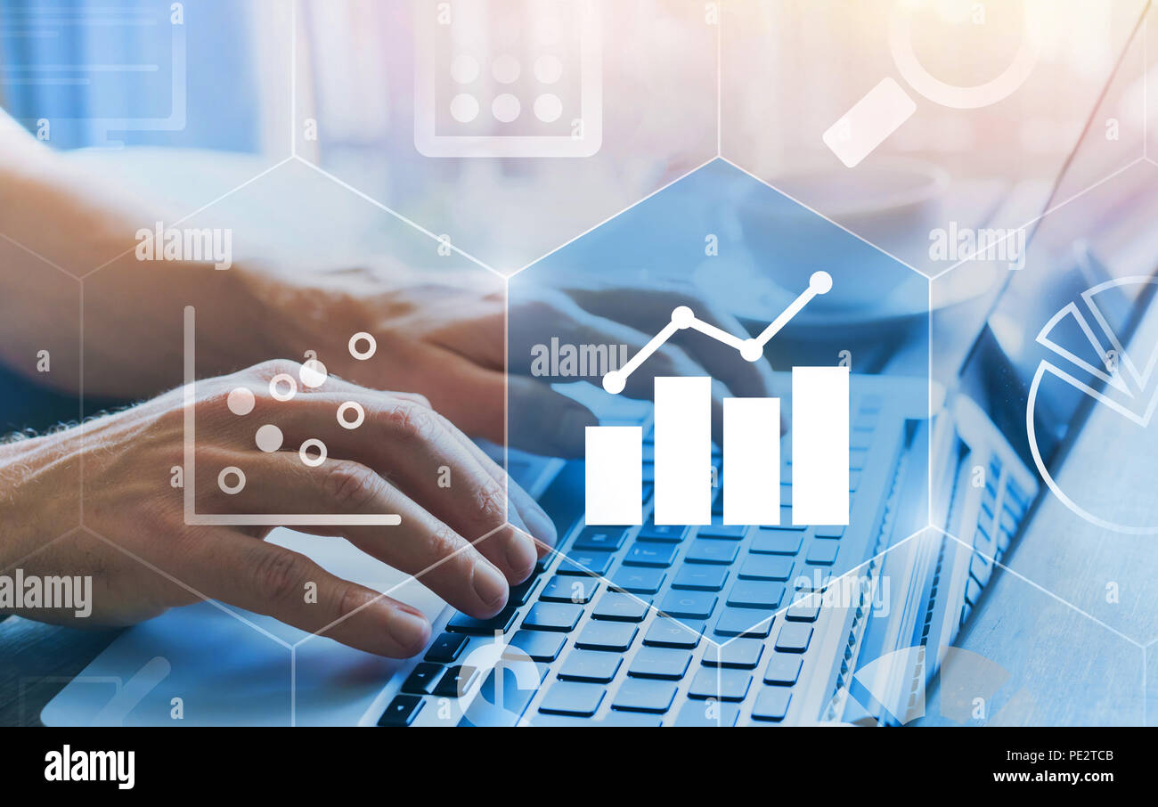 Business Analytics Intelligenz Konzept mit digitalen Daten Diagramme und Diagramme, Finanzen, finanziellen Armaturenbrett des Unternehmens Stockfoto
