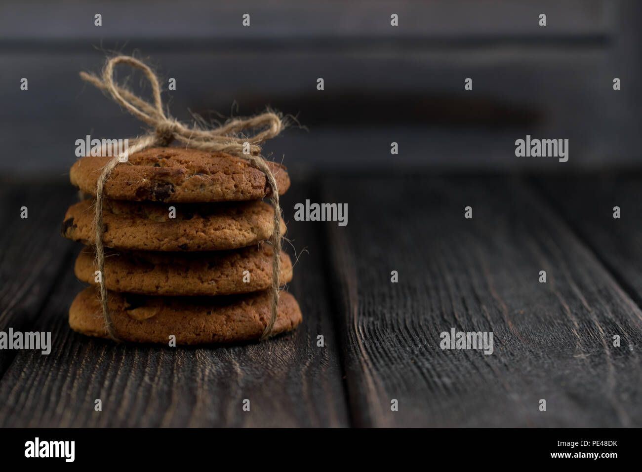 Chocolate Chip Cookies stack. Traditionelle amerikanische Cookies. Stockfoto