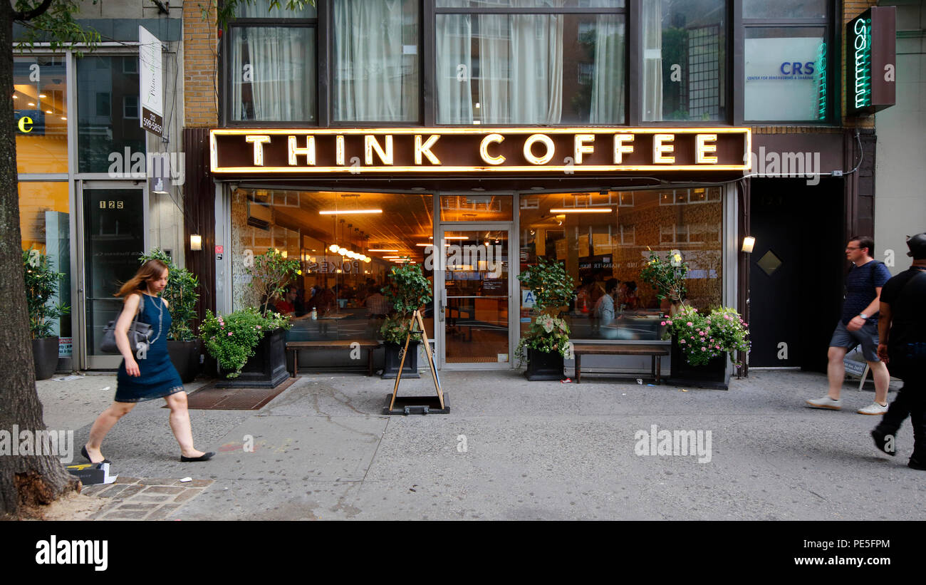 Kaffee, 123 4th Ave, New York, NY. aussen Storefront von einem Café in Manhattan Denken. Stockfoto