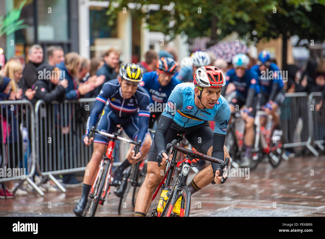 Glasgow, Schottland. 12 Aug, 2018. Konkurrenten an der Europäischen Meisterschaft Mens Radfahren Straße Rennen in Glasgow, Schottland. Kredit George Robertson/Alamy leben Nachrichten Stockfoto