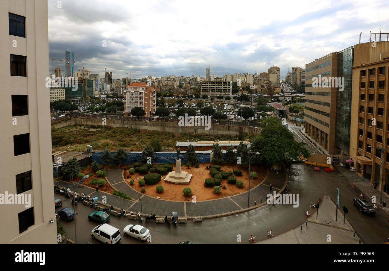 Ein Blick auf das, was verwendet wird, um Beirut's Killing fields werden während des Bürgerkriegs in Libanon Krieg und das Schlachtfeld, dass das Kapital in zwei Hälften aufgeteilt. Stockfoto