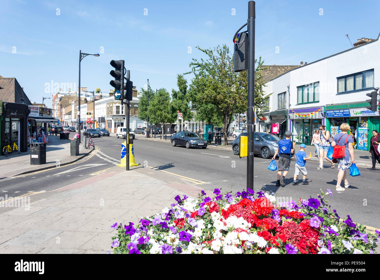 Forest gate Fotos und Bildmaterial in hoher Auflösung Alamy