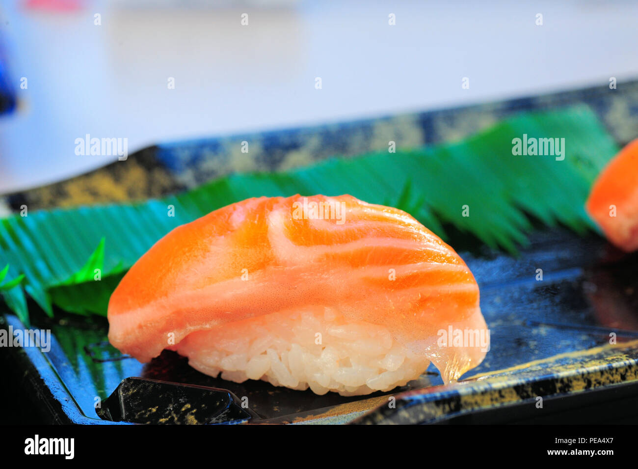 Norimaki sushi rice seafood -Fotos und -Bildmaterial in hoher Auflösung ...