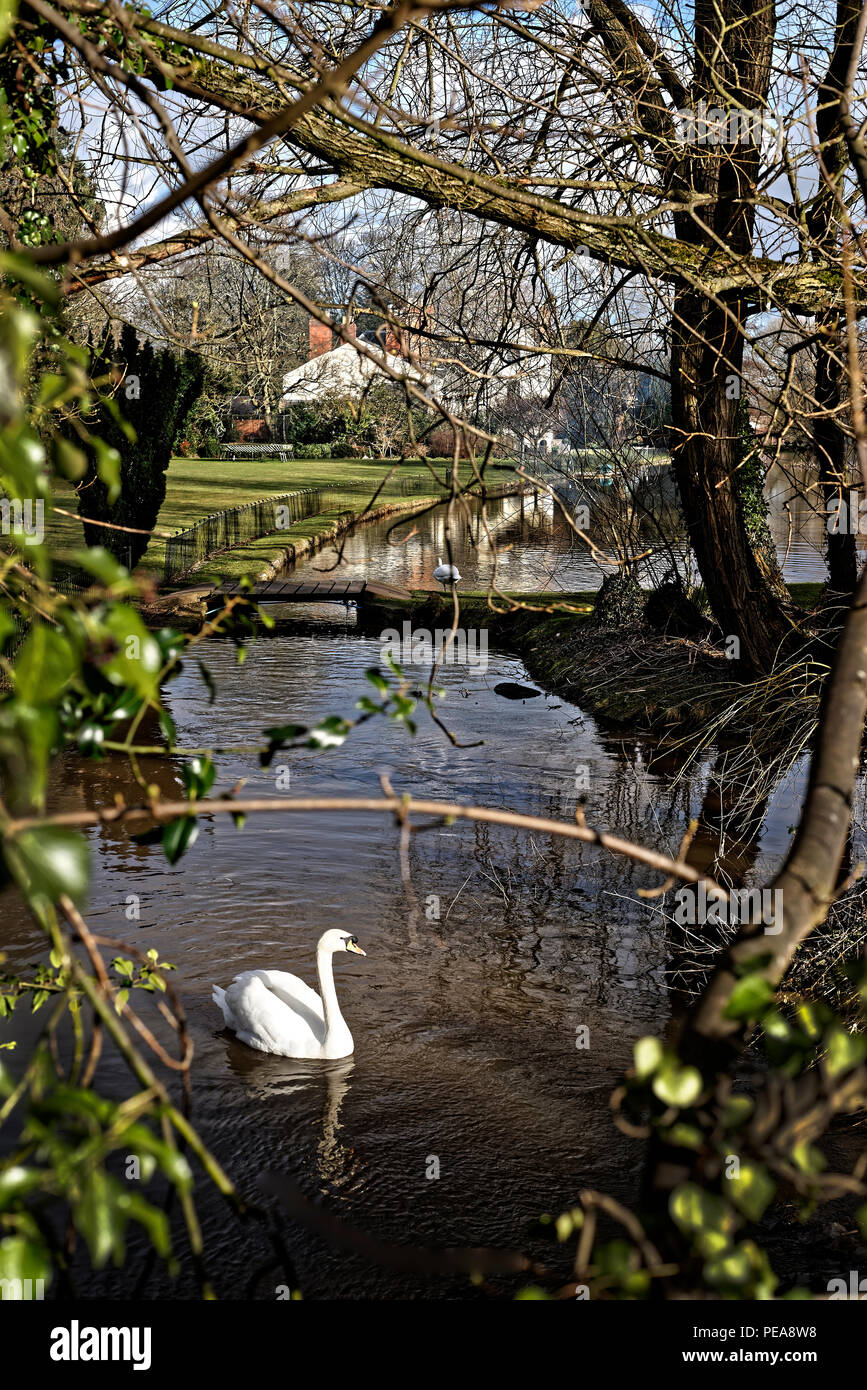 Huntington Court ist ein denkmalgeschütztes Gebäude aus dem 18