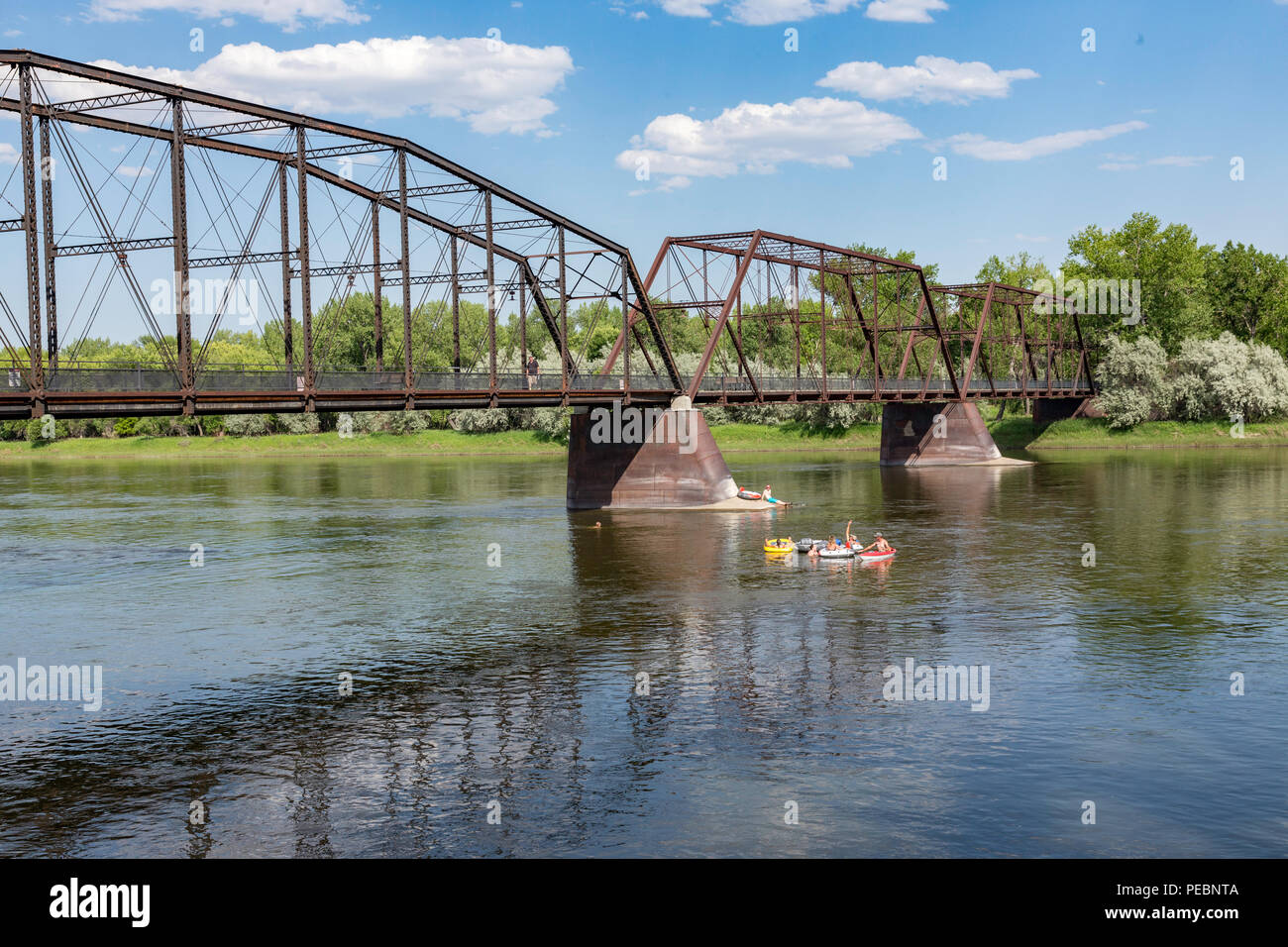 Die Brücke über den Missouri River ist ein historisches Wahrzeichen in Fort Benton, Montana, USA Stockfoto