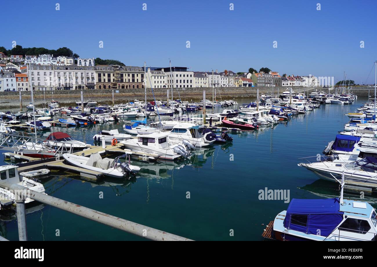 St Peter Port Guernsey Hafen Stockfoto