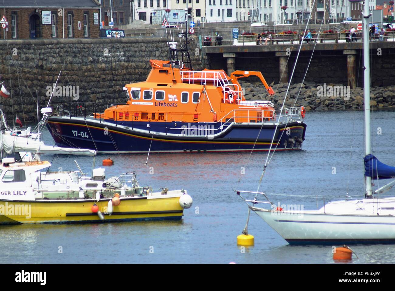 RNLI Lifeboat Spitit von Guernsey St. Peter Port, Guernsey Stockfoto