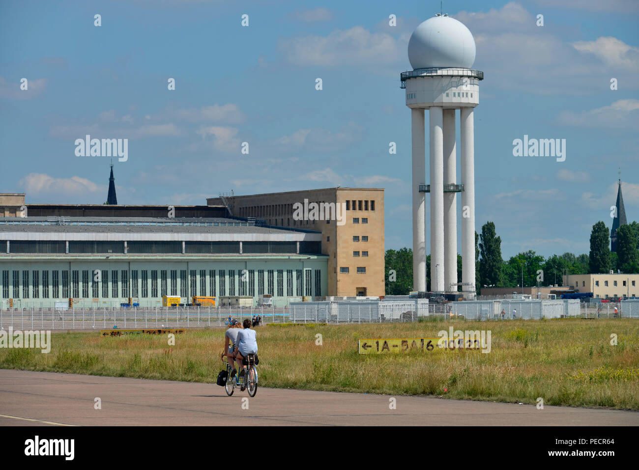Flughafen Tempelhof, Tempelhofer Feld, Tempelhof, Berlin, Deutschland Stockfoto