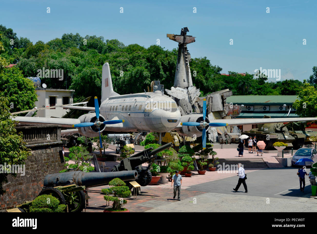 Flugzeuge, Museum fuer Militaergeschichte, Dien Bien Phu, Hanoi, Vietnam Stockfoto