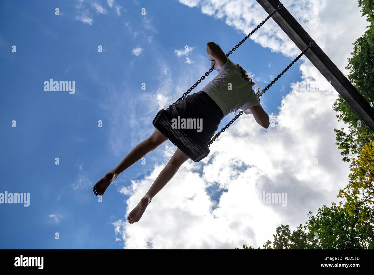 Hin und her schaukeln Fotos und Bildmaterial in hoher Auflösung Alamy