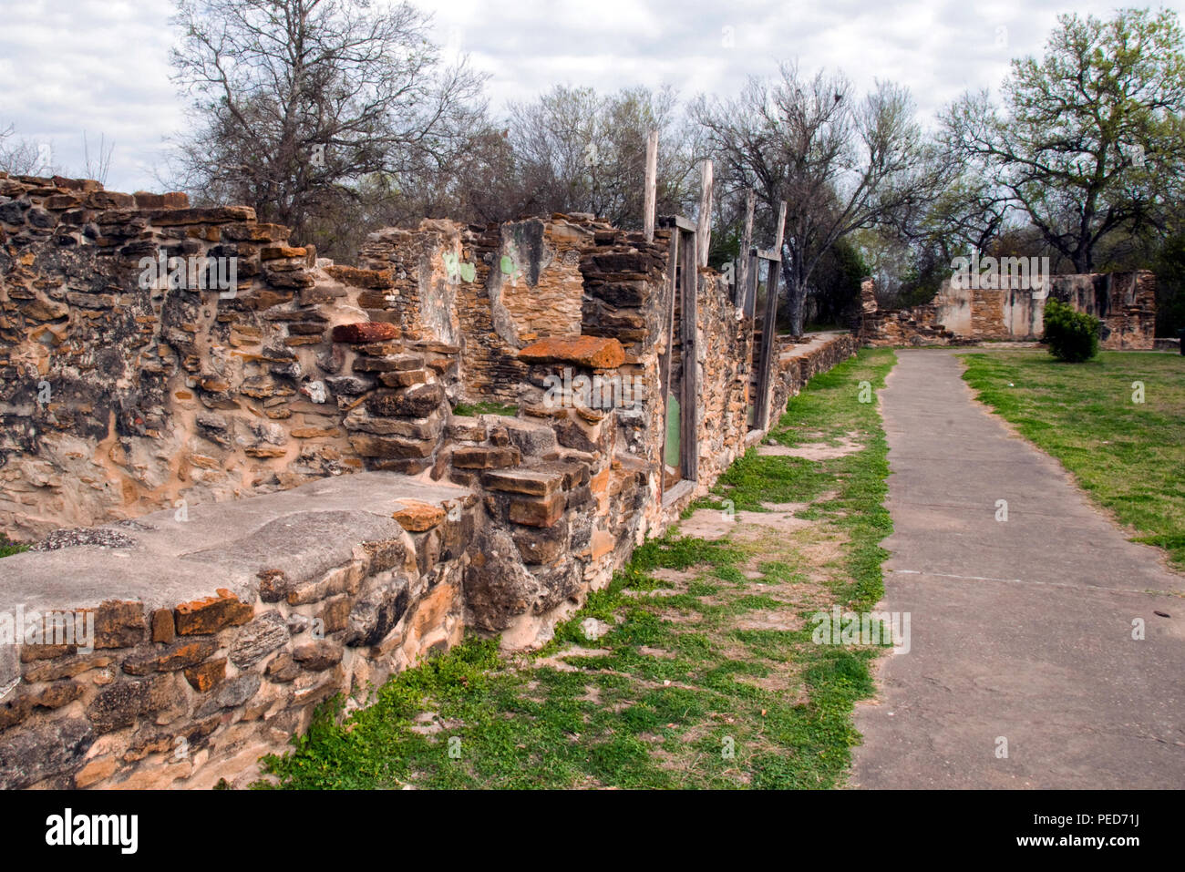Reihe von Gebäude bleibt. Mission Espada San Antonio Missions National Park Stockfoto