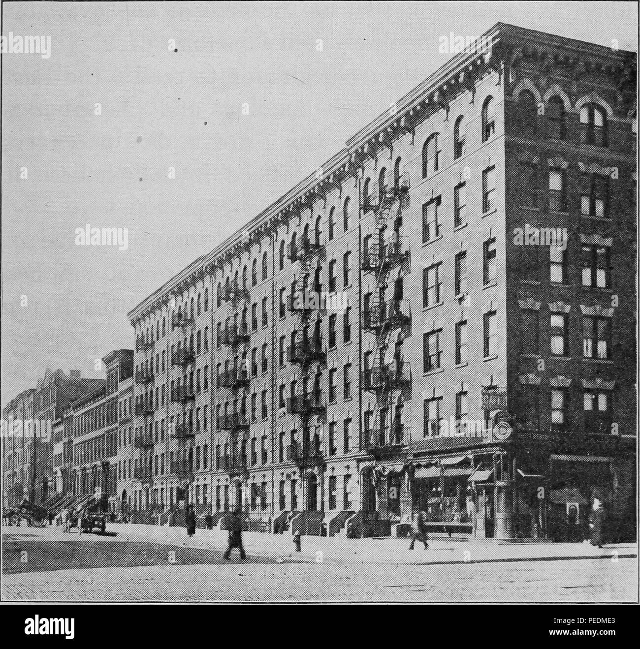 Gravur einer Mietshaus, New York City, New York, 1912. Mit freundlicher Genehmigung Internet Archive. () Stockfoto