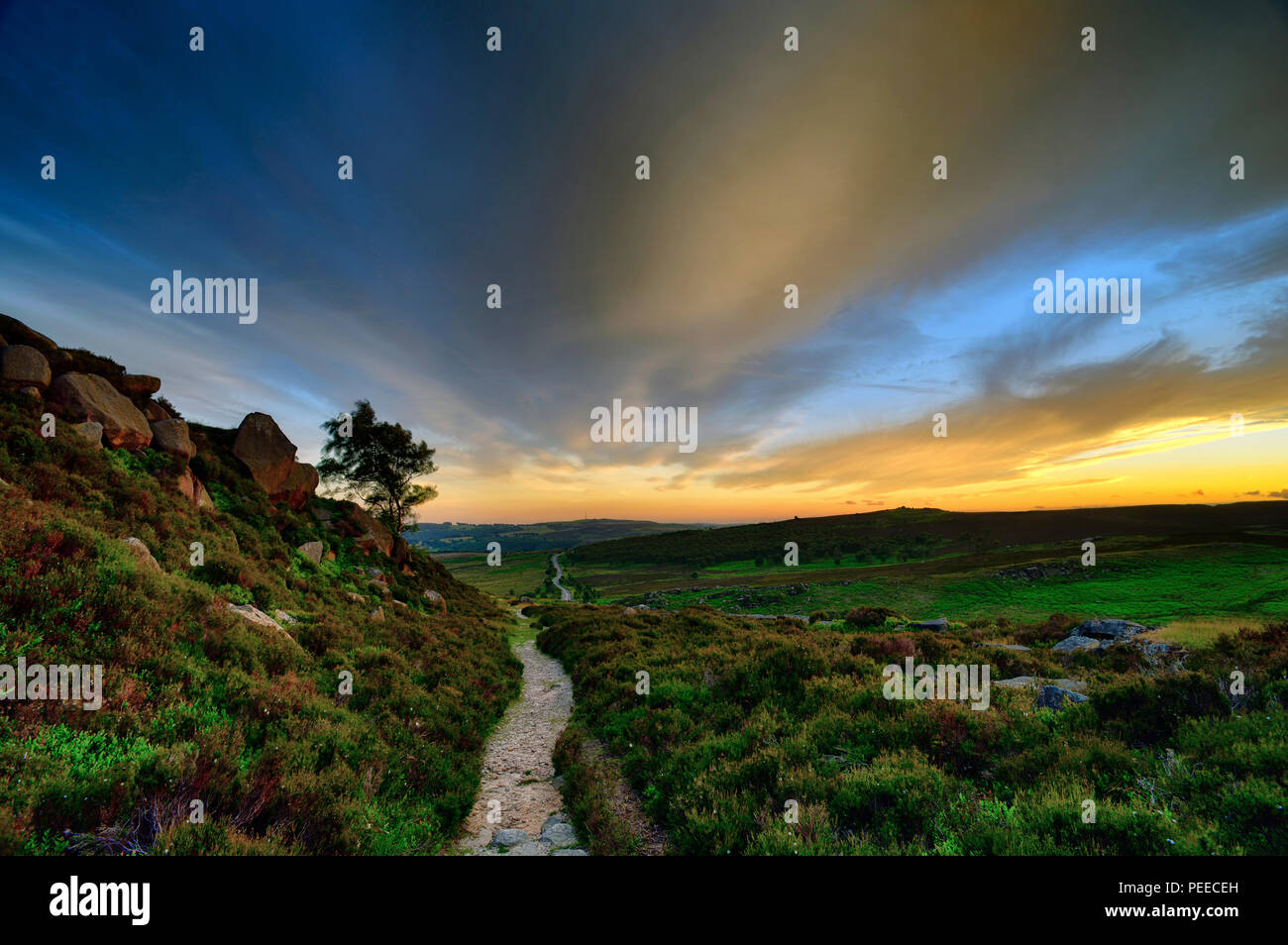 Burbage Kante bei Sonnenuntergang, der Peak District, England Stockfoto