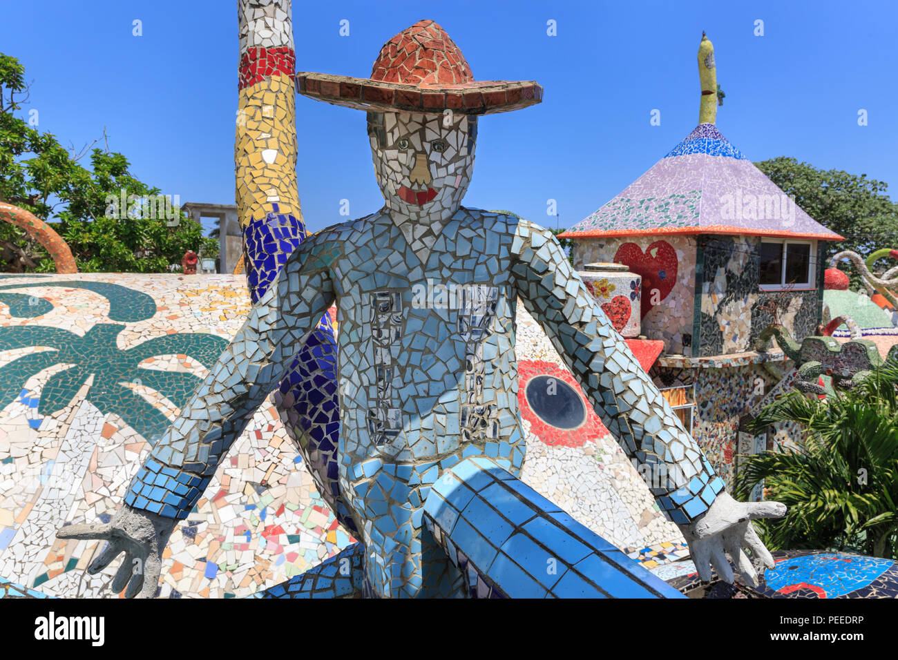Fusterlandia Projekt, Haus Jose Rodriguez Fuster, Studio und Vorort von Jaimanitas mit Mosaikfliesen Kunst und Skulpturen dekoriert Stockfoto