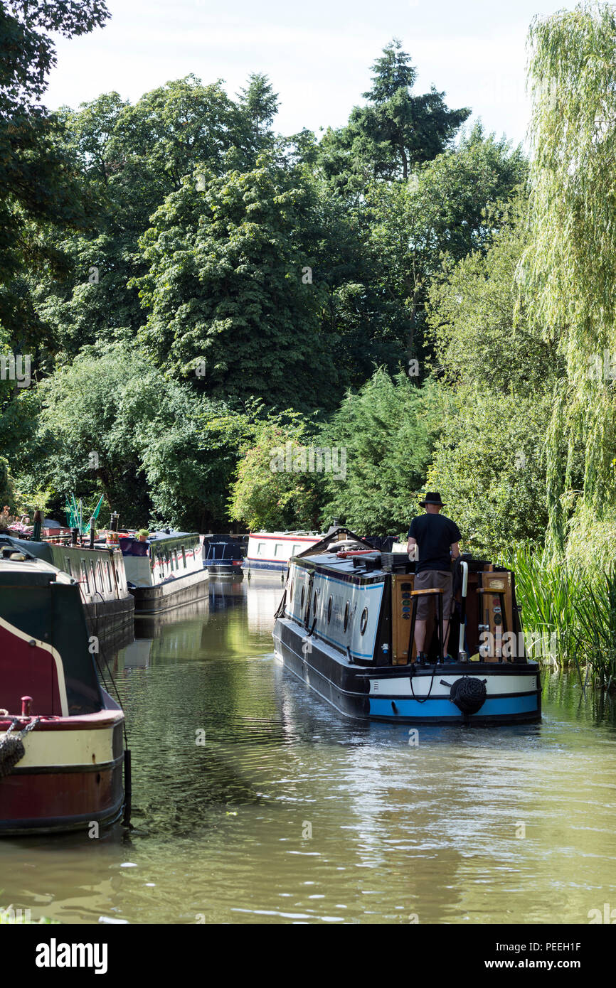 Der Oxford Canal in Shipton-on-cherwell, Oxfordshire, England, Großbritannien Stockfoto