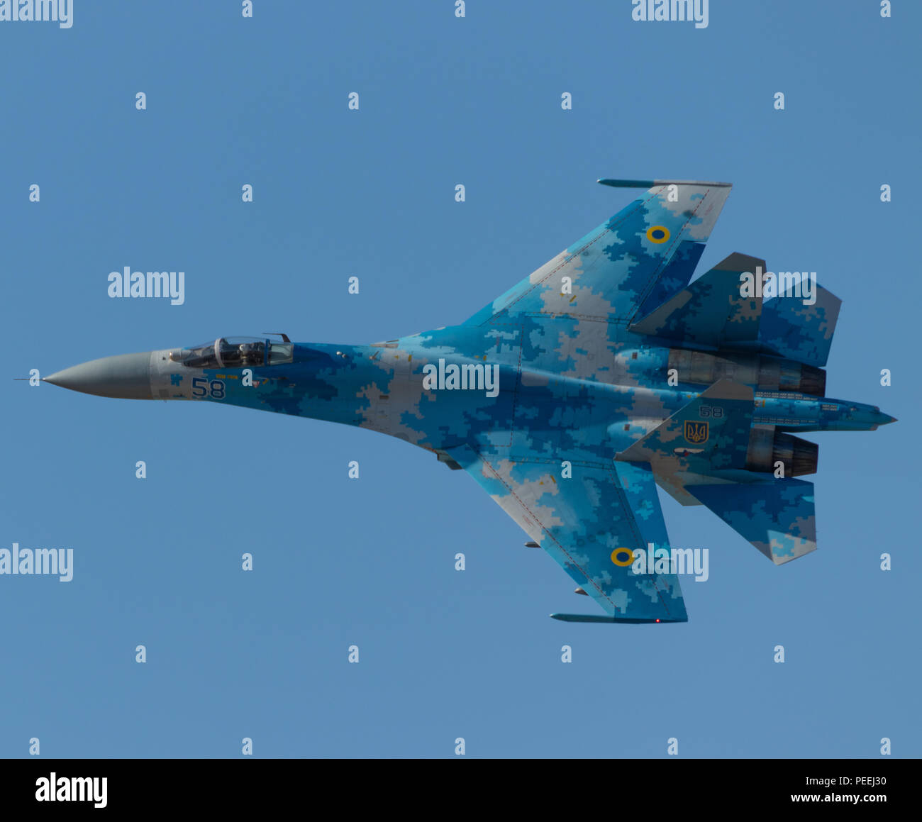 Ukrainische Su-27 Flanker während der Airshow Anzeige an das Royal International Air Tattoo 2018 Stockfoto
