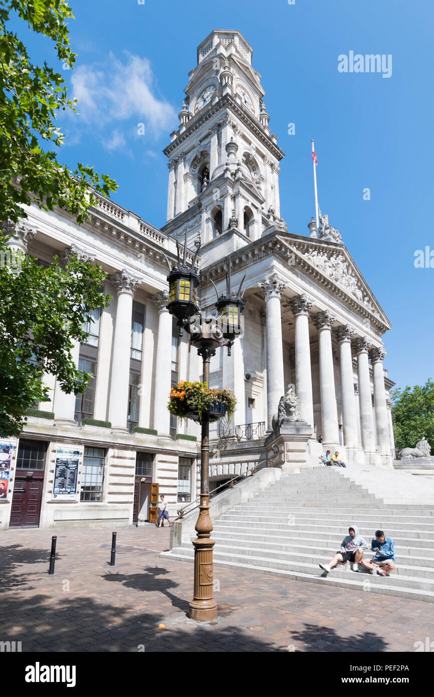 Portsmouth Guildhall Gebäude, Guildhall Square, Portsmouth, Hampshire, England, UK. Stockfoto