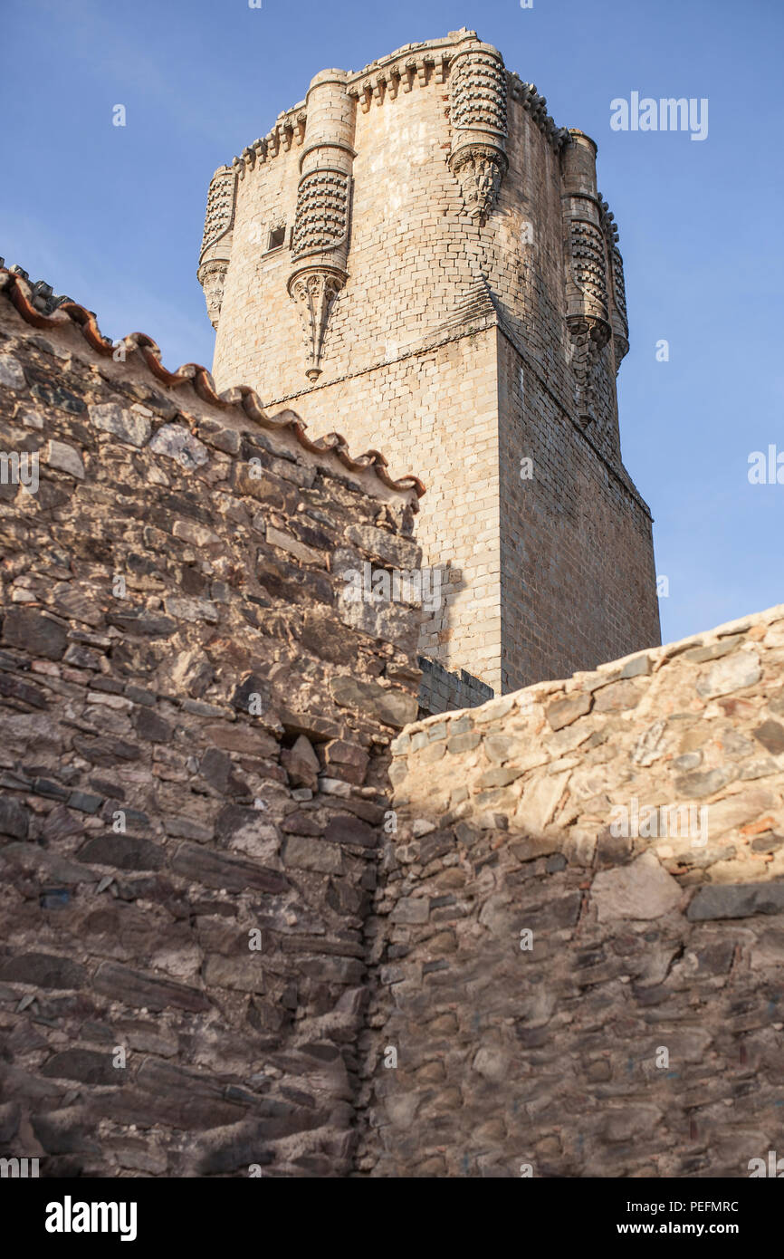 Beeindruckende Belalcazar Schloss, mit der höchsten halten Turm der Iberischen Halbinsel, Córdoba, Spanien Stockfoto