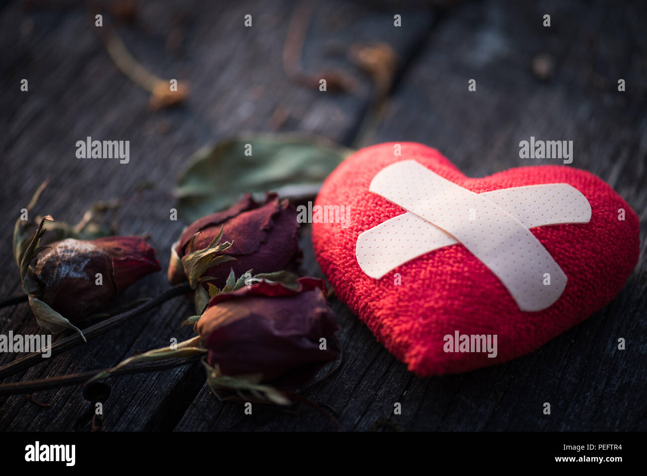 17+ Kaputtes herz pflaster bild