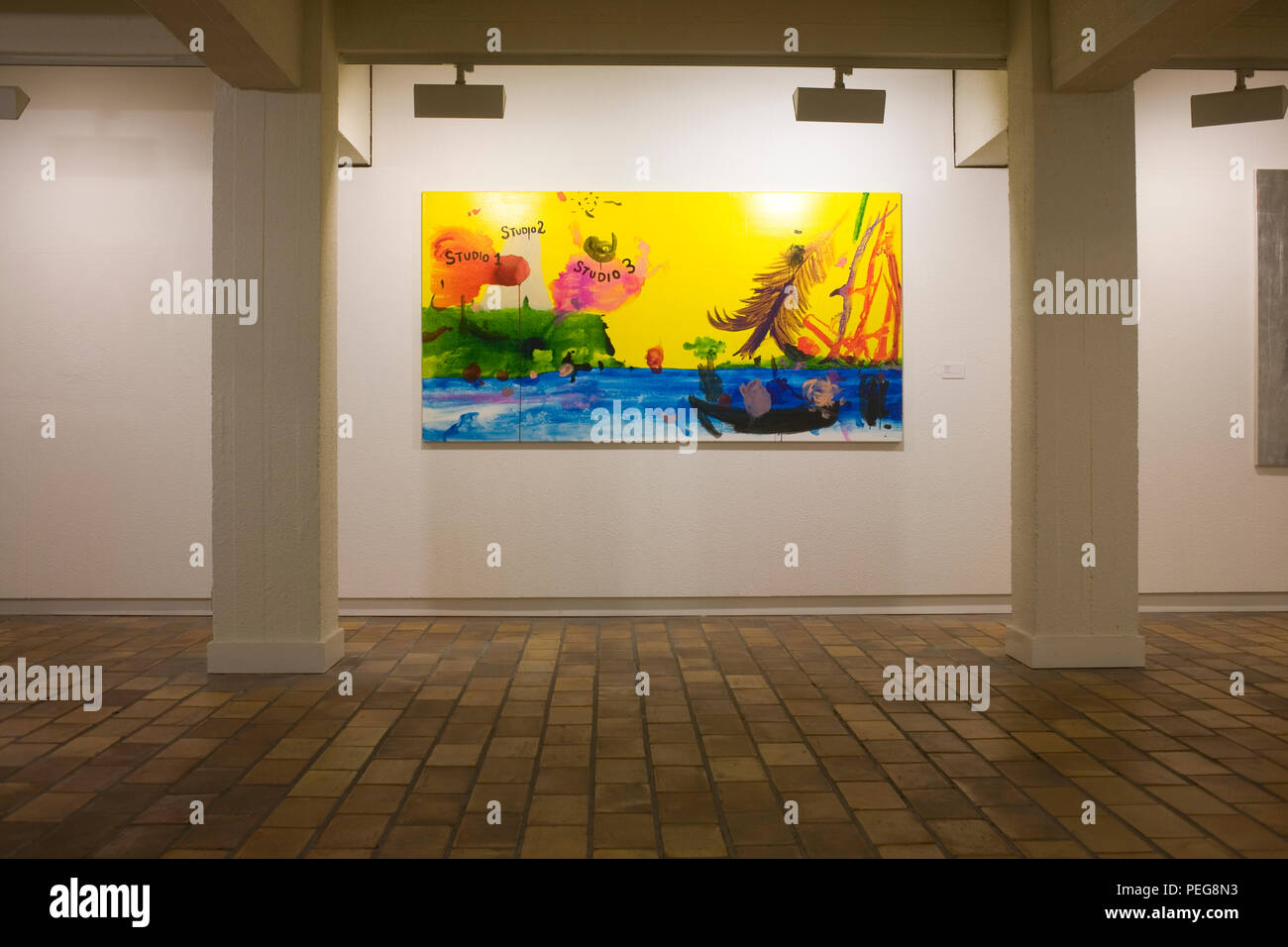 Moderne Malerei mit lebendigen Farben der freien Szene in Side Zimmer an Mu.ZEE in Ostende ausgestellt Stockfoto