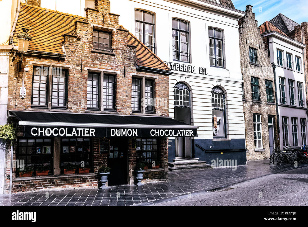 Lanscape Ansicht der Gebäude und Fassaden von den Straßen der Stadt Brügge, im Norden Belgiens Stockfoto