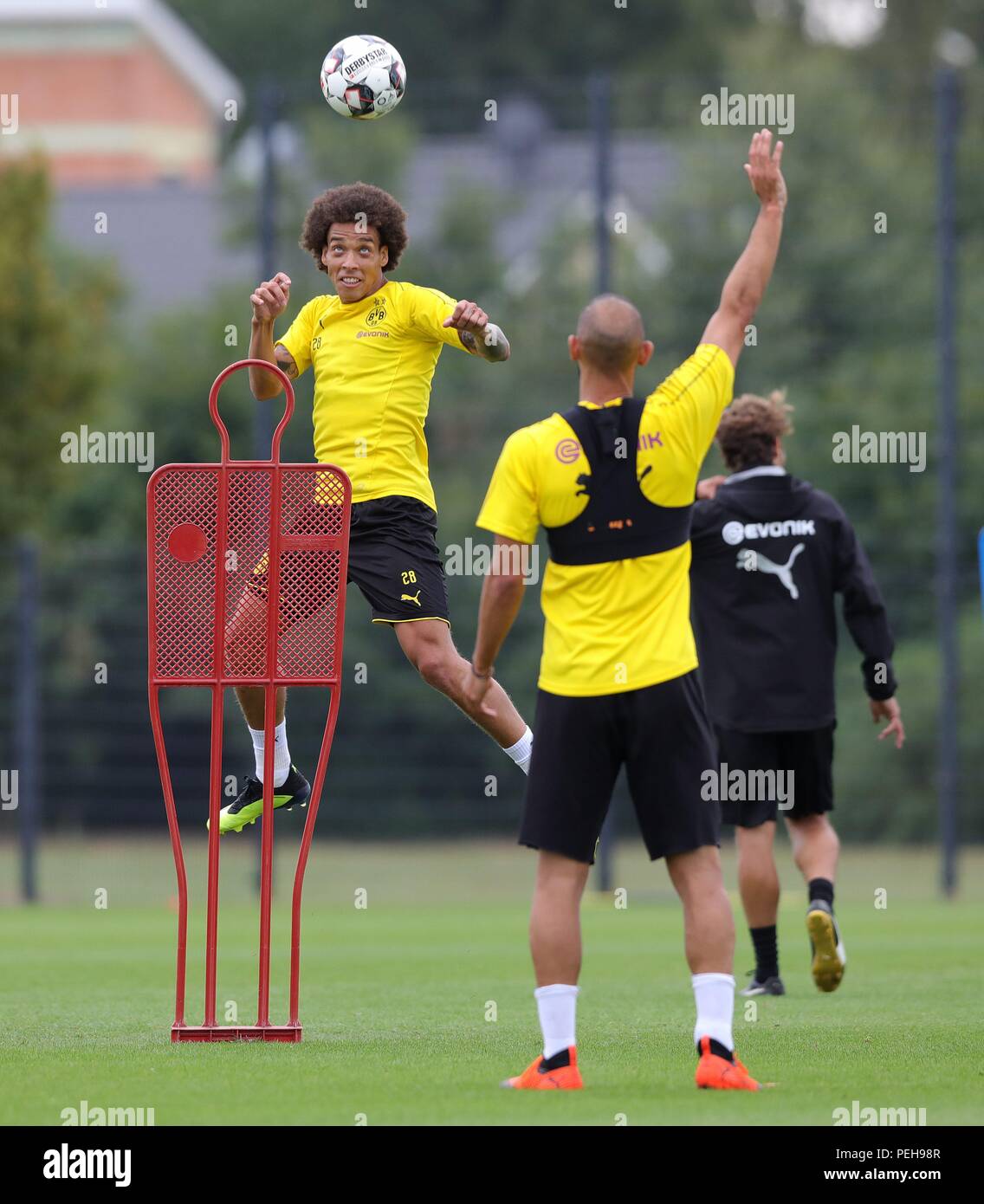 Firo: 15.08.2018, Fußball, 1.Bundesliga, Saison 2018/2019, BVB, Borussia Dortmund, Ausbildung, Axel WITSEL | Verwendung weltweit Stockfoto