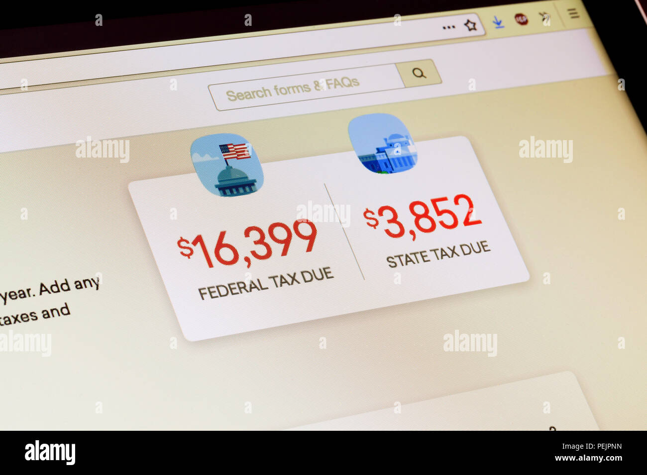 On-line-Einkommen Steuererklärung fällige Beträge auf dem Bildschirm (Steuern) - USA Stockfoto