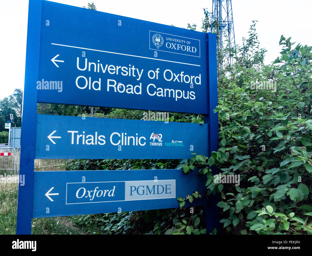 Beschilderung für klinische Studien im Churchill Hospital, Oxford Stockfoto