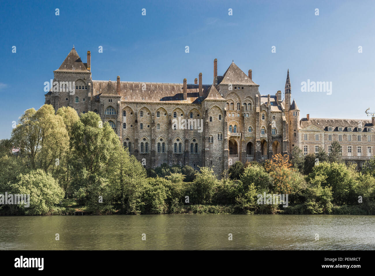 Solesmes abbey Fotos und Bildmaterial in hoher Auflösung Alamy