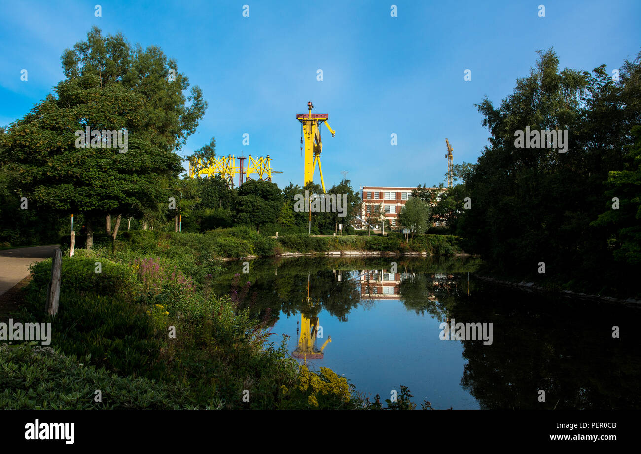 See Connswater Community Greenway Victoria Park Shorts Aircraft Factory Harland und Wolfe Werft Ost Belfast Stockfoto