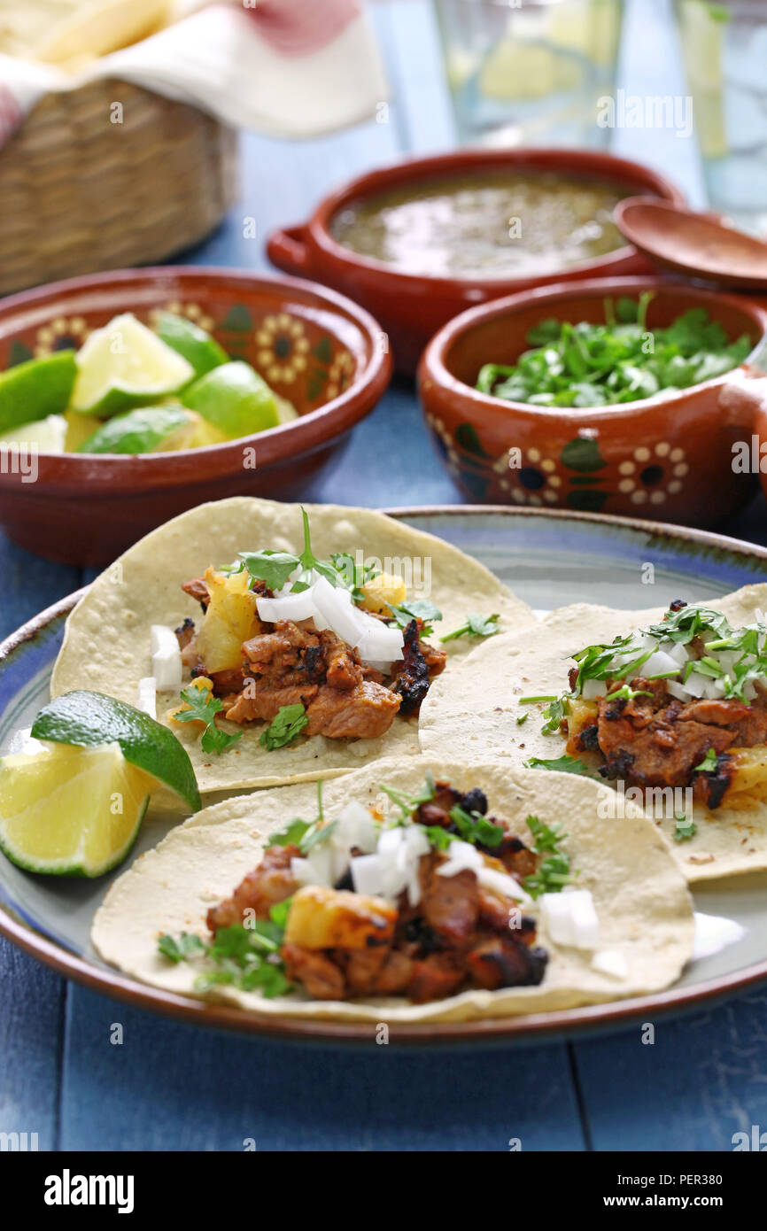 Tacos al Pastor, mexikanisches Essen Stockfoto