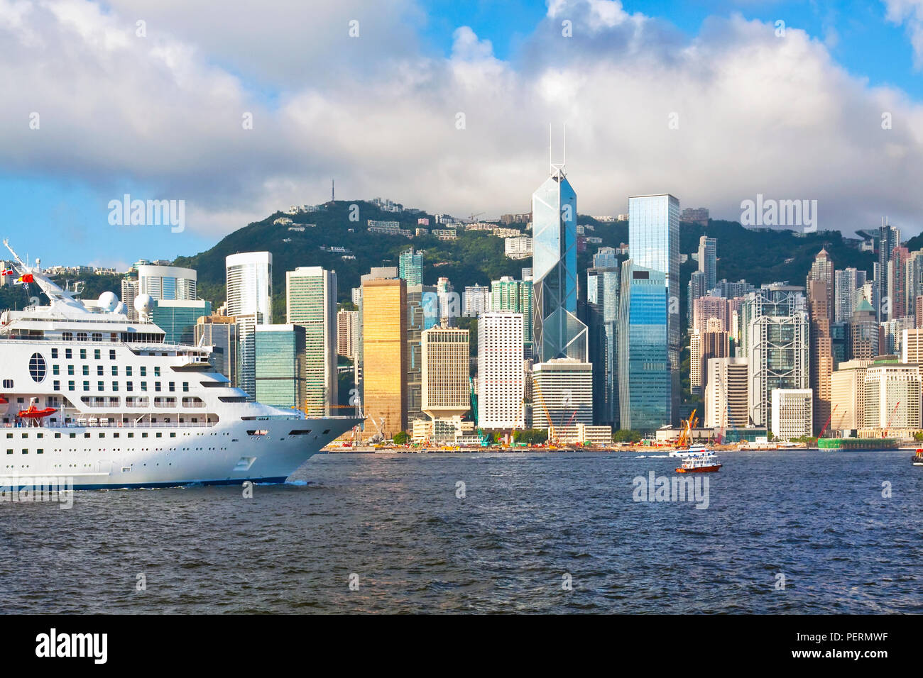 Skyline von Central, Hong Kong Island, Victoria Harbour, Hongkong, China, Asien Stockfoto