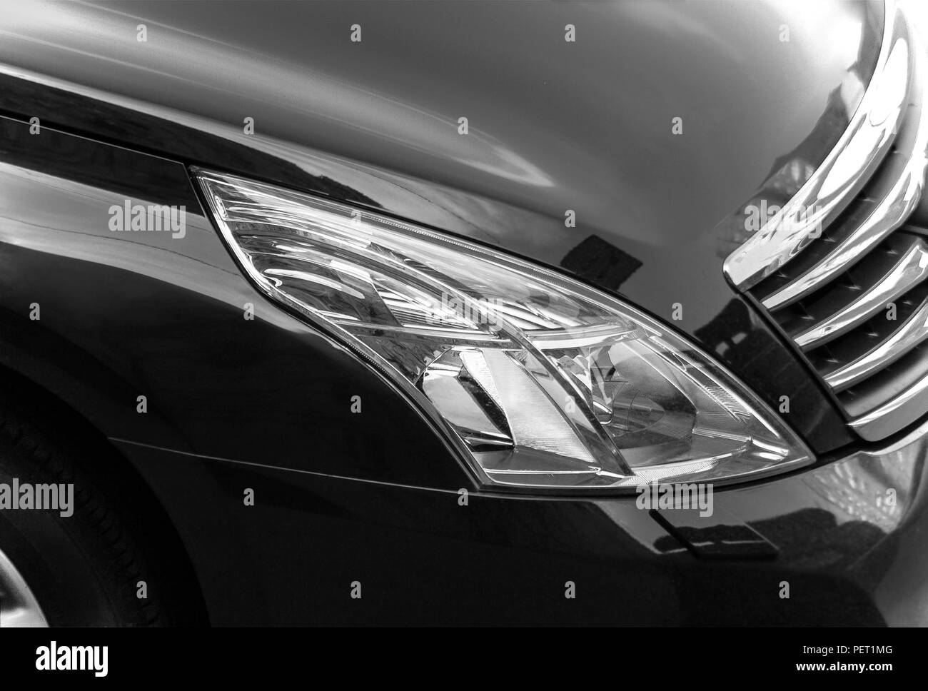 Detailansicht der schwarzen Limousine Stockfoto
