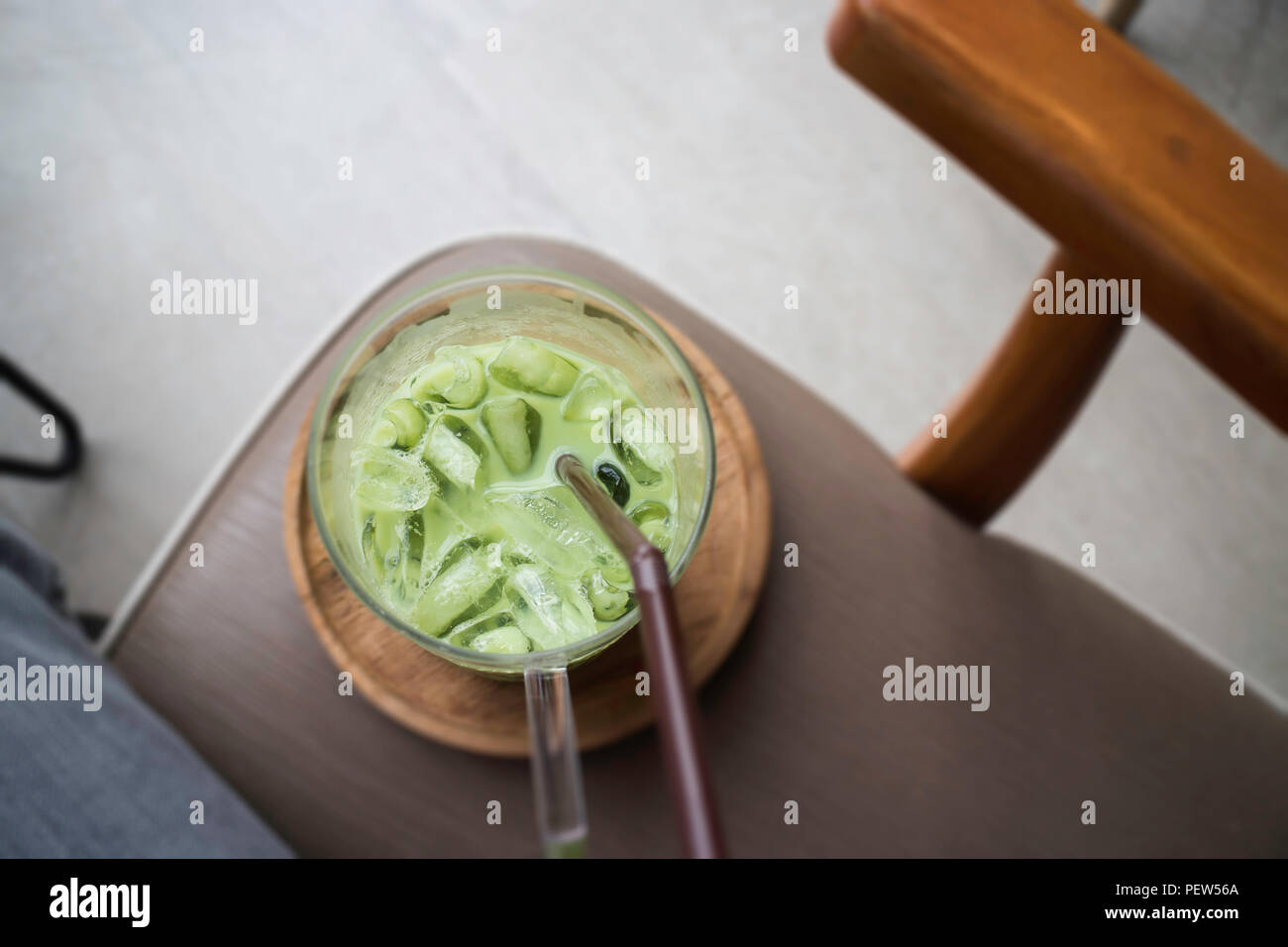 Eistee grüner Tee latte auf obere Ansicht, Foto Stockfoto