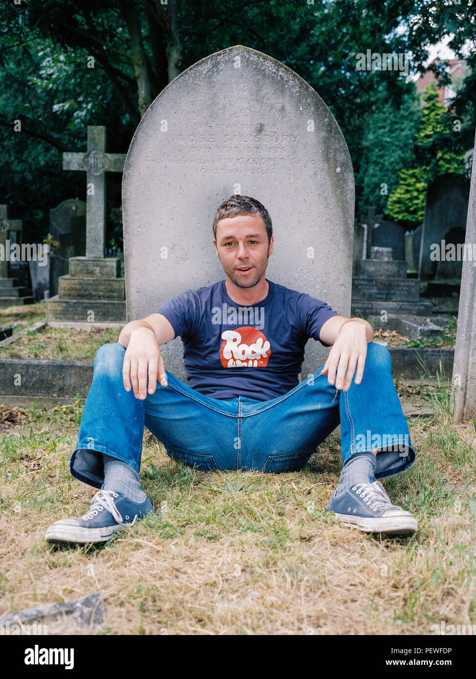 Portrait des Musikers Baxter Dury (Sohn von Ian Dury) in Hampstead, London Am 15. Juli 2005 fotografiert. Stockfoto
