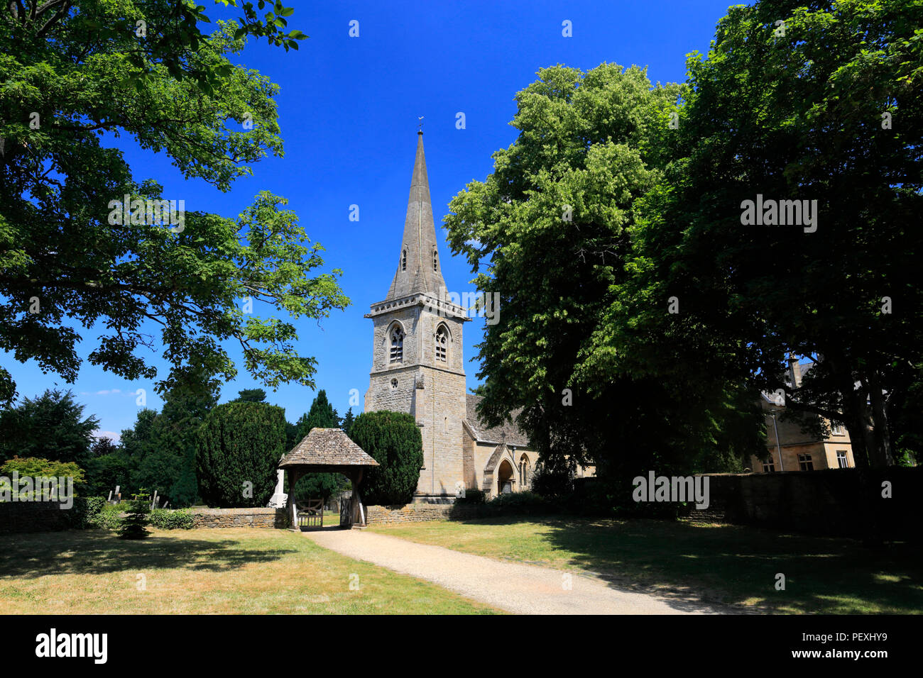St. Marys Church, Lower Slaughter Dorf, Gloucestershire Cotswolds, England, UK Stockfoto