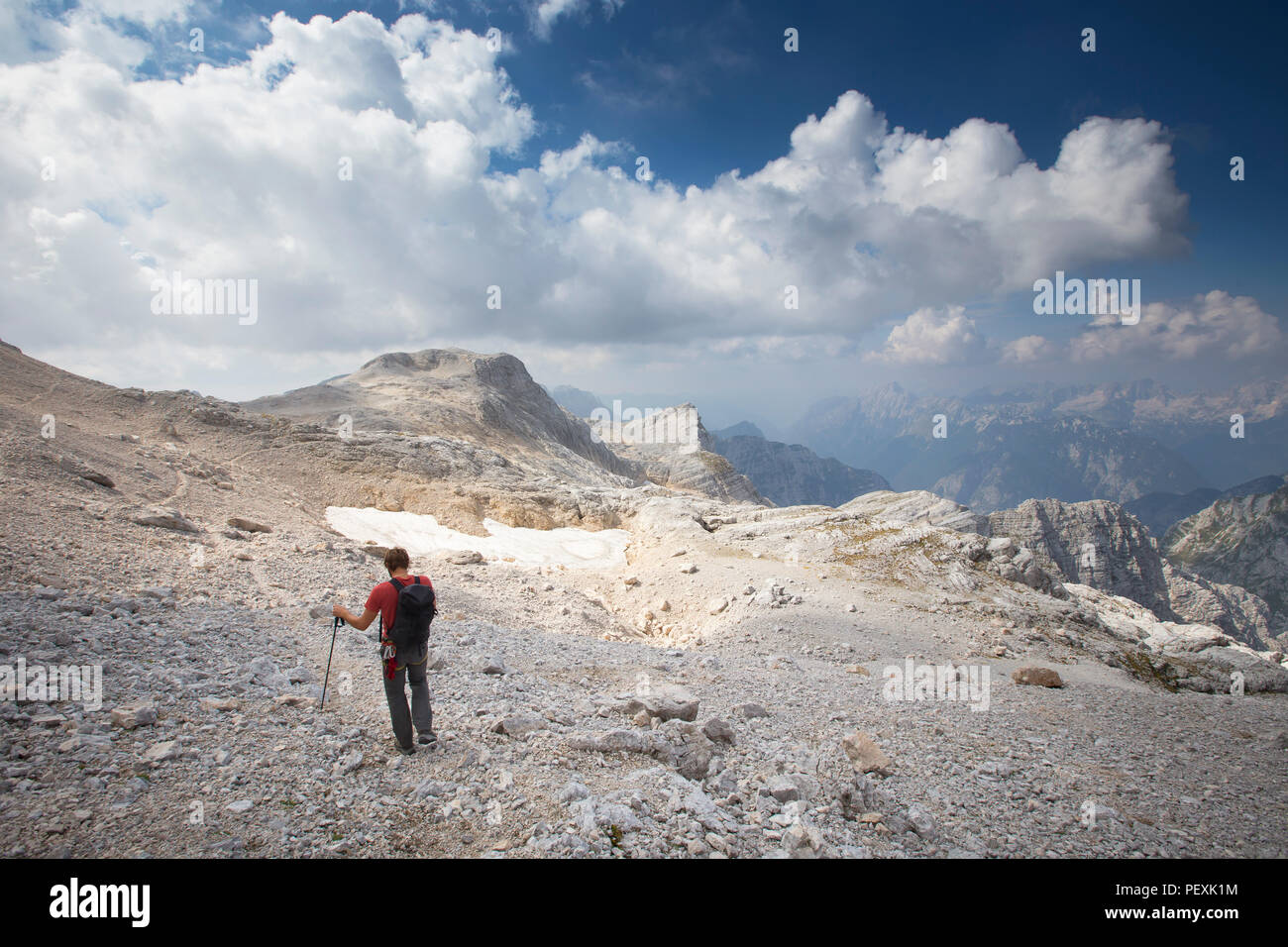 Wanderer während der Besteigung des Triglav, Slowenien Stockfoto