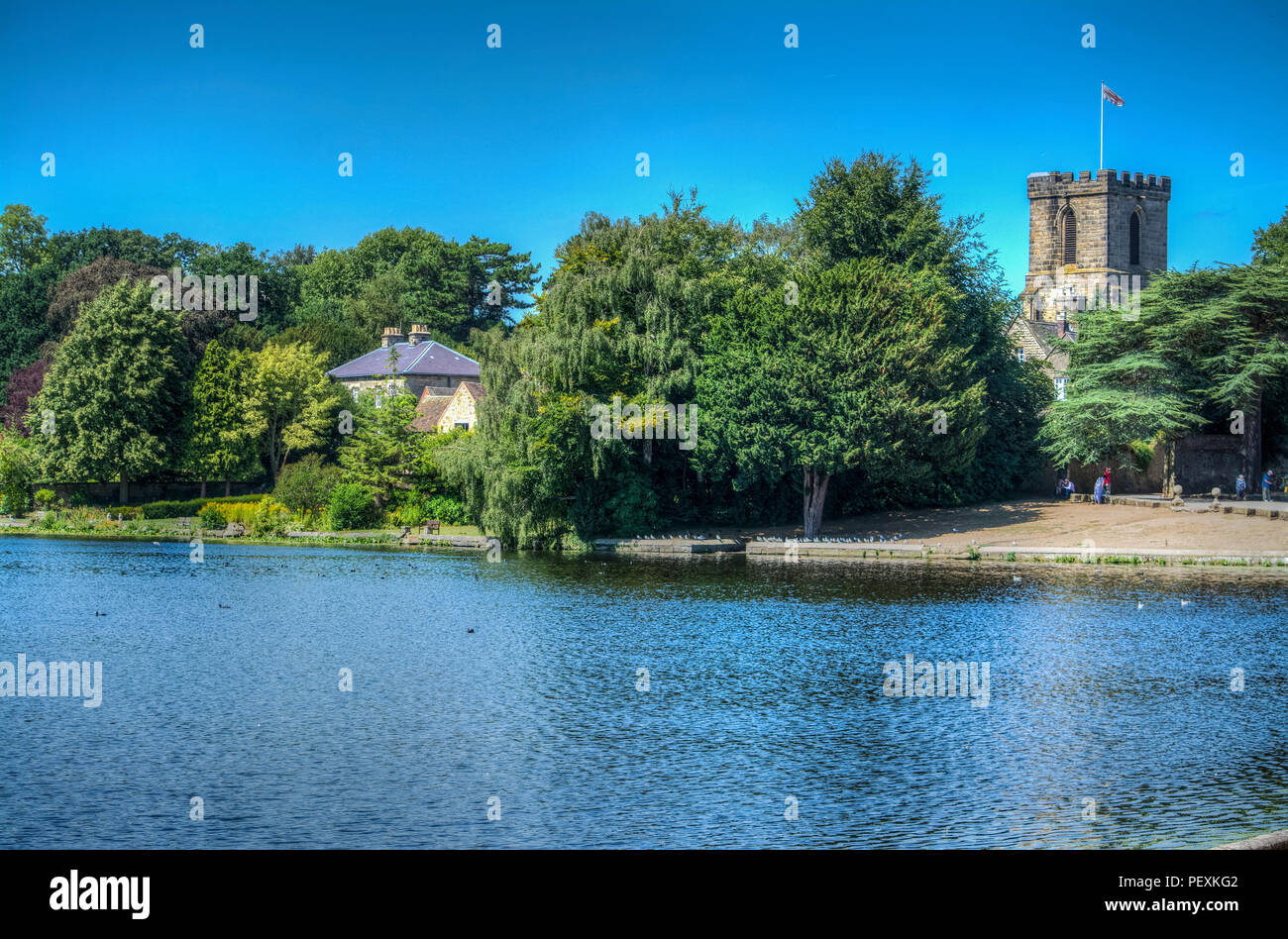 Der Pool und die Melbourne Pfarrkirche, Derbyshire, Großbritannien Stockfoto