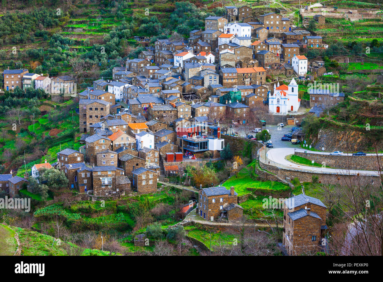 Beeindruckende Piodao Dorf, Panoramaaussicht, Portugal. Stockfoto