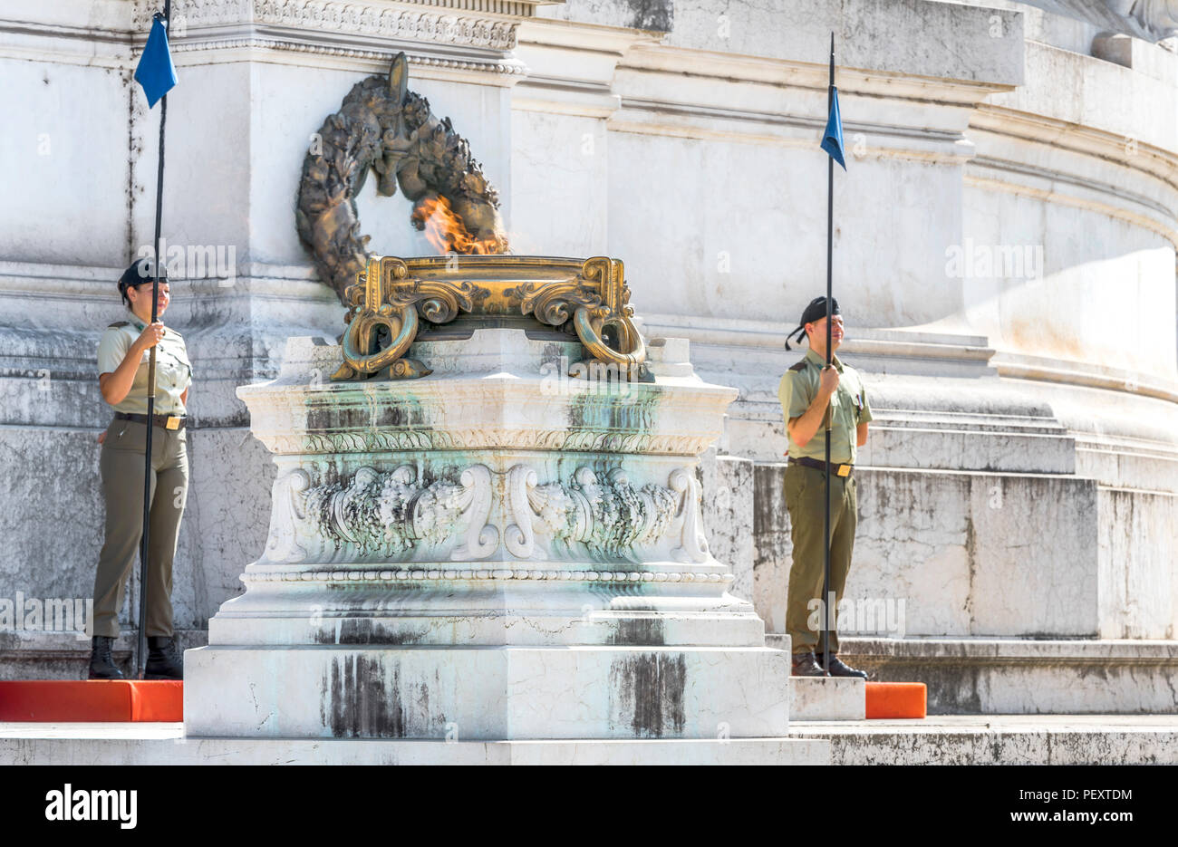 Ehrengarde an der Piazza Venezia, Rom Stockfoto