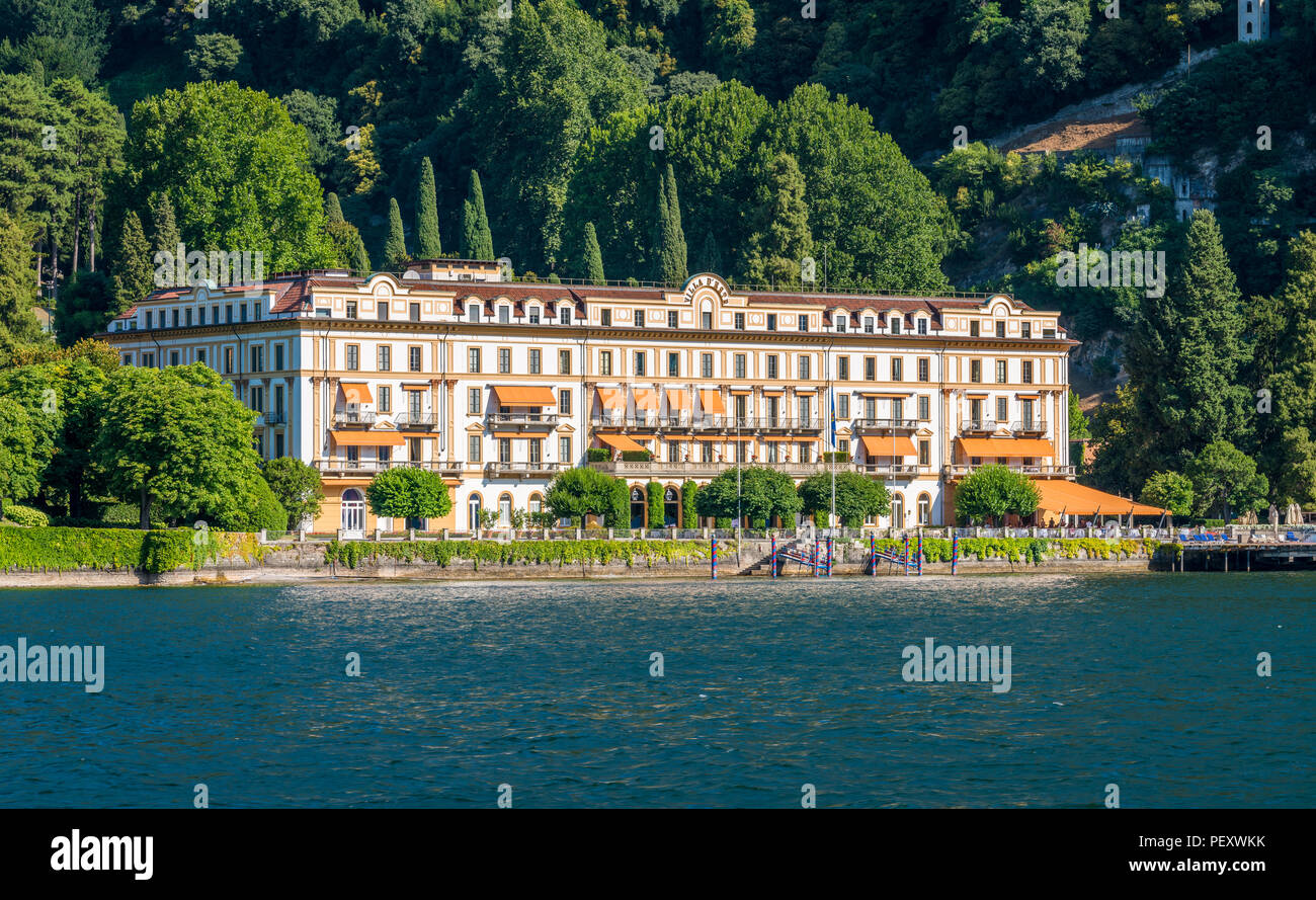 Villa d'Este an einem sonnigen Sommertag, in Cernobbio am Comer See, Lombardei, Italien. Stockfoto