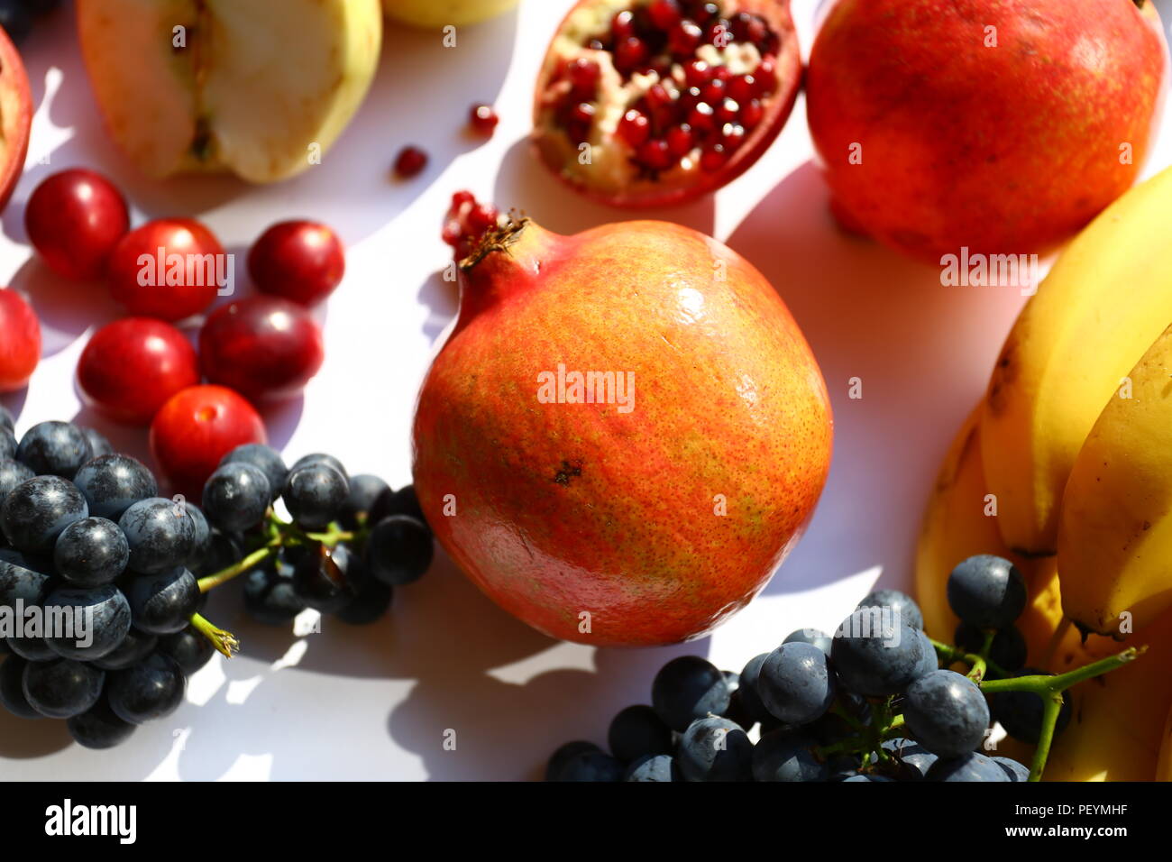 Essen: frische Sommer Früchte Stockfoto