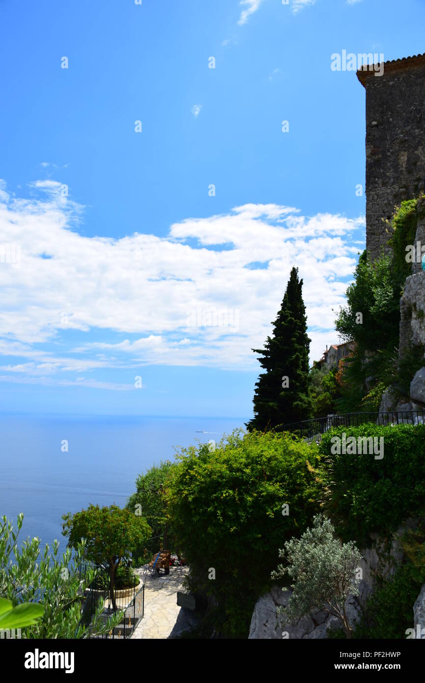 Das schöne Dorf Eze an der Cote d'Azur, Frankreich Stockfoto